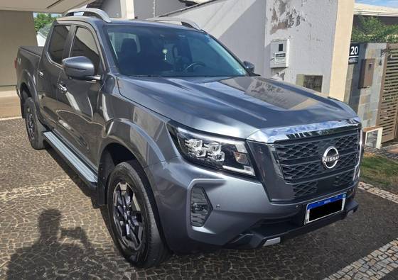NISSAN FRONTIER 2.3 16V TURBO DIESEL PLATINUM CD 4X4 AUTOMÁTICO